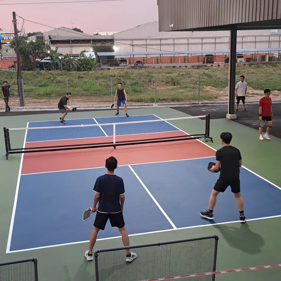 Photo 1 of Hotshots Social Club