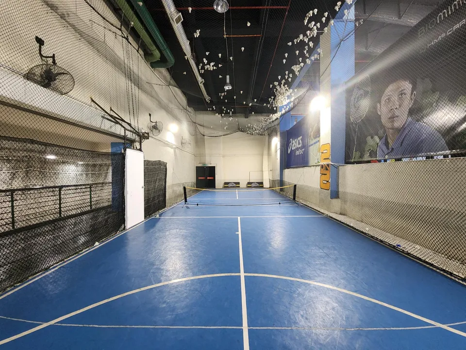 Pioneer Badminton Centre - photo 5