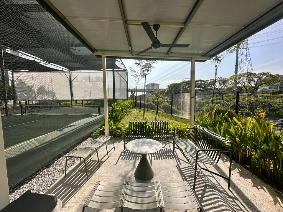 Photo 7 of The Lawn by Pickle Park