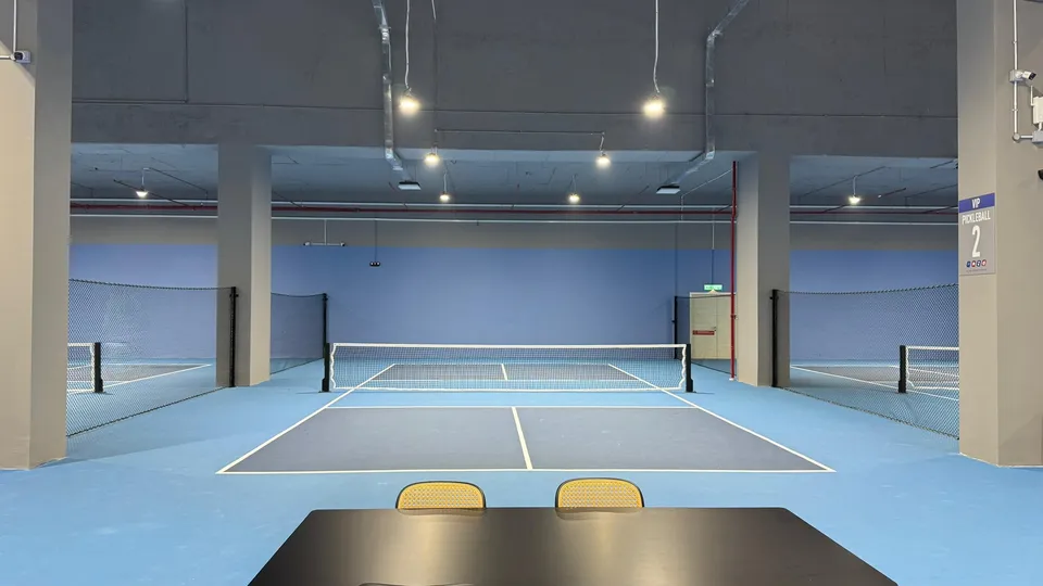 Photo 13 of Ultra Sports Center, 168 Park Mall